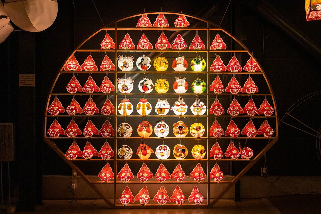子どもたちに人気の金魚ねぷた。干支をモチーフにしたものなど発展型も多い