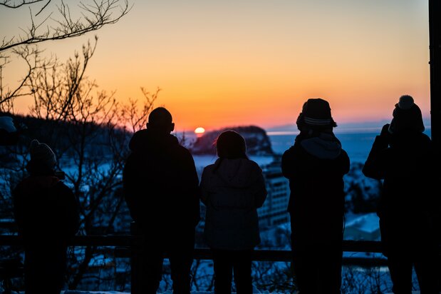 流氷フェスに行く前に、夕日を見ておくのもよい
