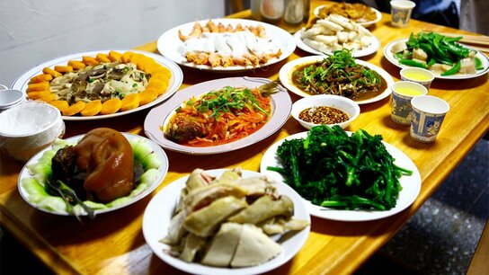 台湾美食エッセイ60年：おいしい記憶は永遠に