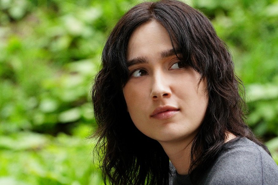 品川監督がほれ込んで主役に抜てきしたEMILY　©吉本興業