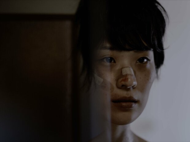 A scene from Bad Poetry Tokyo. © 2018 Kowatanda Films. All rights reserved.