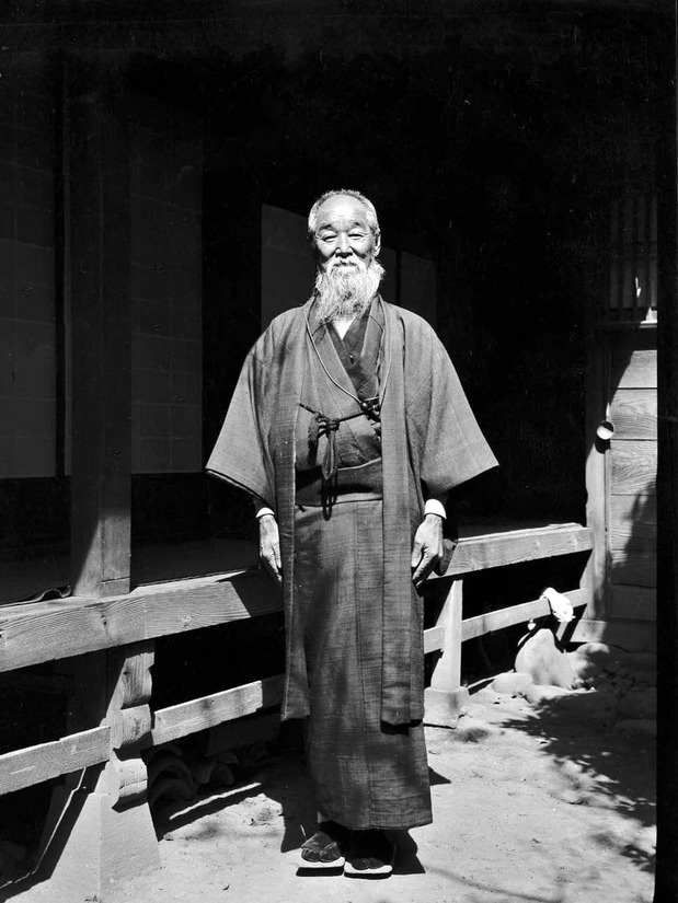 1926年英格拉姆拍摄的船津静作（图片：英格拉姆家提供）