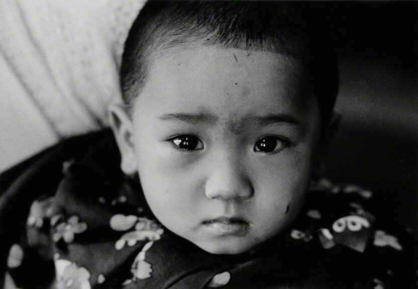 5.“Ōhazama-chō, La Ville de la Chance.” Taken by Ōshima Hiroshi, 1979. © Ōshima Hiroshi.