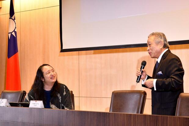 さまざまなプロジェクトを通して、オードリー・タン氏は政治課題への市民参加を成功させた。市民は、外交から内政に至るまで政府に提言できるようになったのだ(台湾外交部提供)