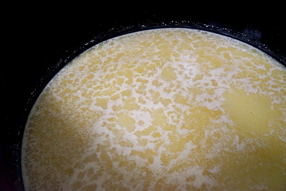 Le début de la fermentation du moromi