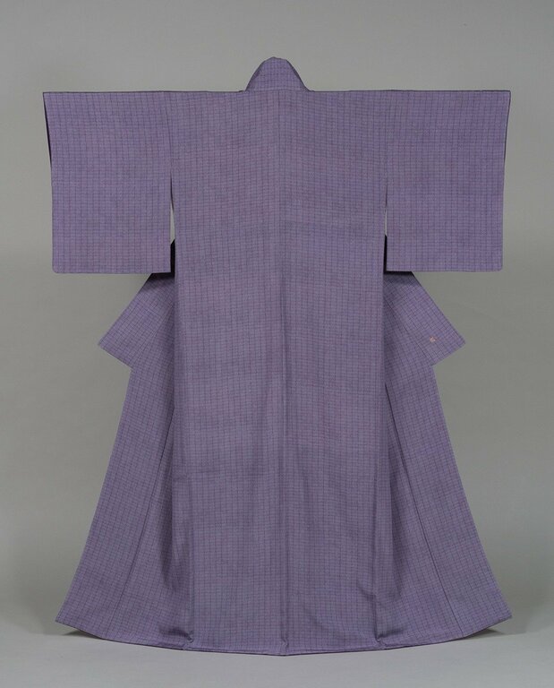 Un kimono tsukibori komon kumichigai renji de grande renommée. (Avec l’aimable autorisation du Musée national d’art moderne de Kyoto)