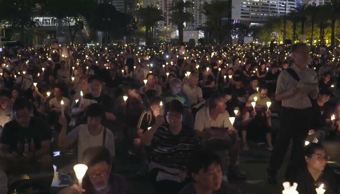 天安門事件から30年の追悼集会　©2022Blue Island project