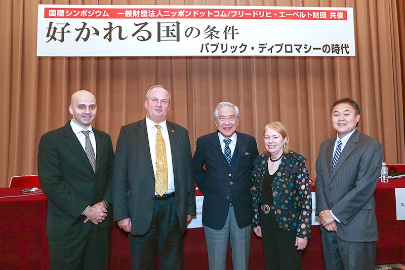 パブリック・ディプロマシーの時代（3）：「好かれるため」のそれぞれの思惑