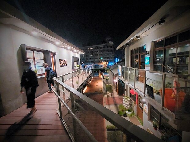 和興青創基地。日本時代、派出所の宿舎群だった建物をリノベーションし、地元の若者の「文創」を支援する