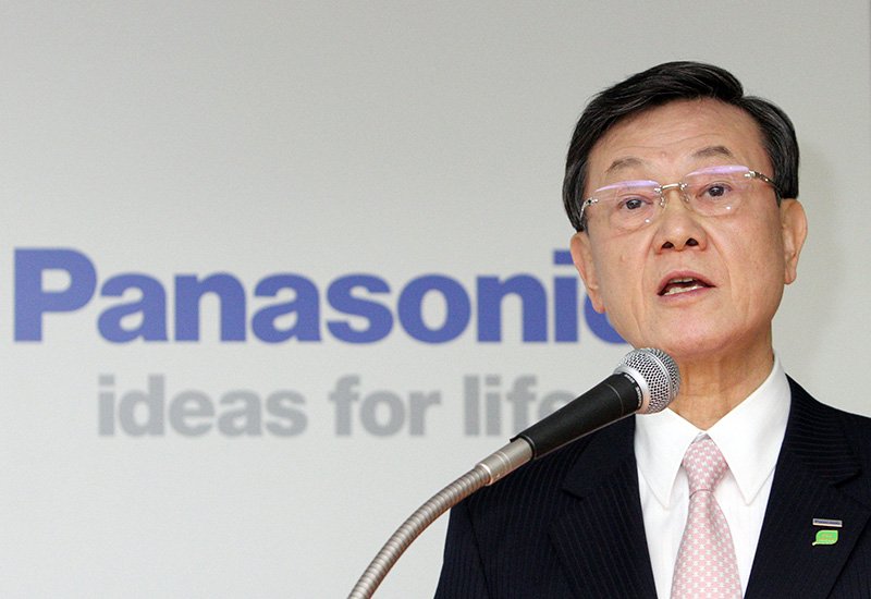 发表电视机事业结构改革方案的Panasonic大坪文雄社长(2011年10月31日)。该公司预计2011财年将出现4200亿日元赤字，但大坪社长表示，这是“处于微微屈身，准备下一次飞跃的阶段” (图片：产经新闻社)