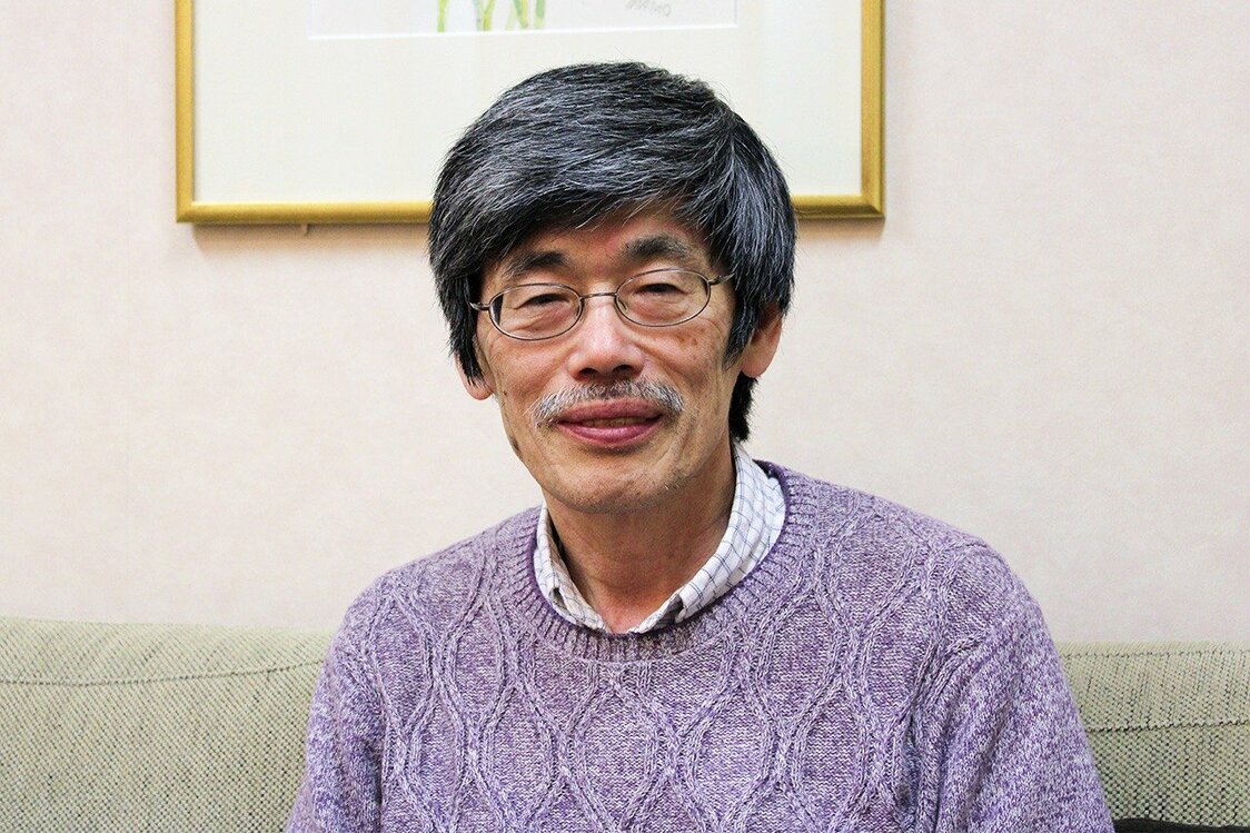 四谷YUI诊所院长阿部祐。毕业于顺天堂大学医学系。曾赴西班牙马德里大学精神医学讲堂留学，后任顺天堂大学运动健康科学系教授等职，2003年？月～2019年3月任明治学院大学心理系教授。2006年开设私人诊所