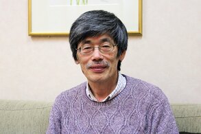 四谷ゆいクリニック・阿部裕院長。順天堂大学医学部卒業。スペインのマドリード大学精神医学教室留学、順天堂大学スポーツ健康科学部教授などを経て、2003年月~19年3月まで明治学院大学心理学部教授。06年にクリニックを開設