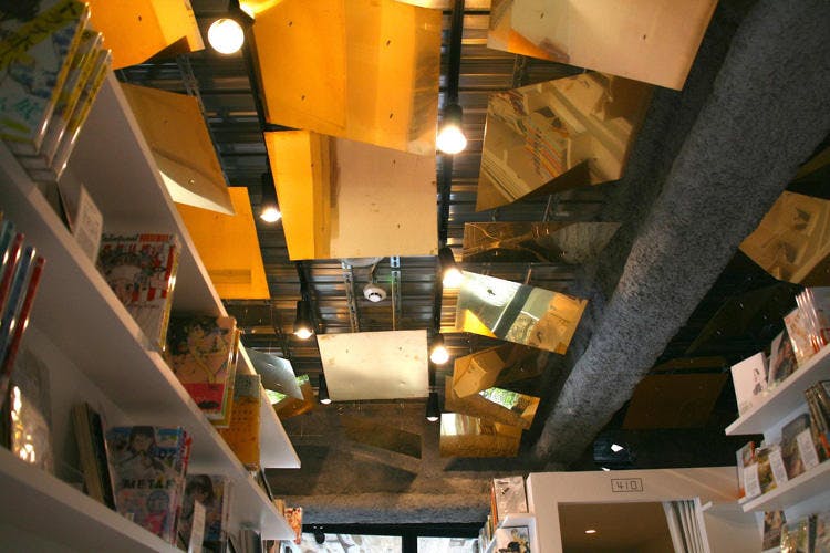 “眠れないホテル” 「MANGA ART HOTEL，TOKYO」で5000冊の漫画に囲まれてみた＜前編＞