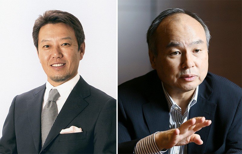 Netage founder Nishikawa Kiyoshi (left, photograph from 2006) and SoftBank Group CEO Son Masayoshi . (© Jiji)