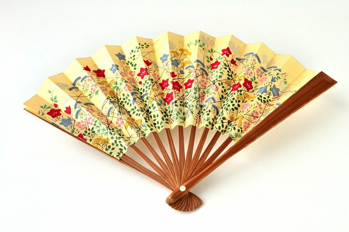 京摺扇（PIXTA）