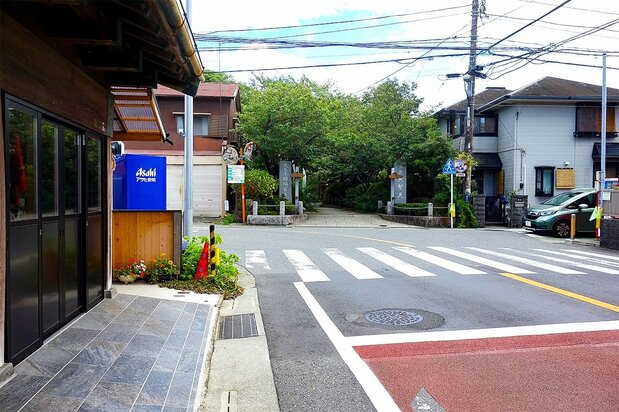 政所と義時邸(現宝戒寺)の近辺でも激戦が繰り広げられた(筆者撮影)