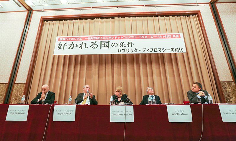 パブリック・ディプロマシーの時代（3）：「好かれるため」のそれぞれの思惑