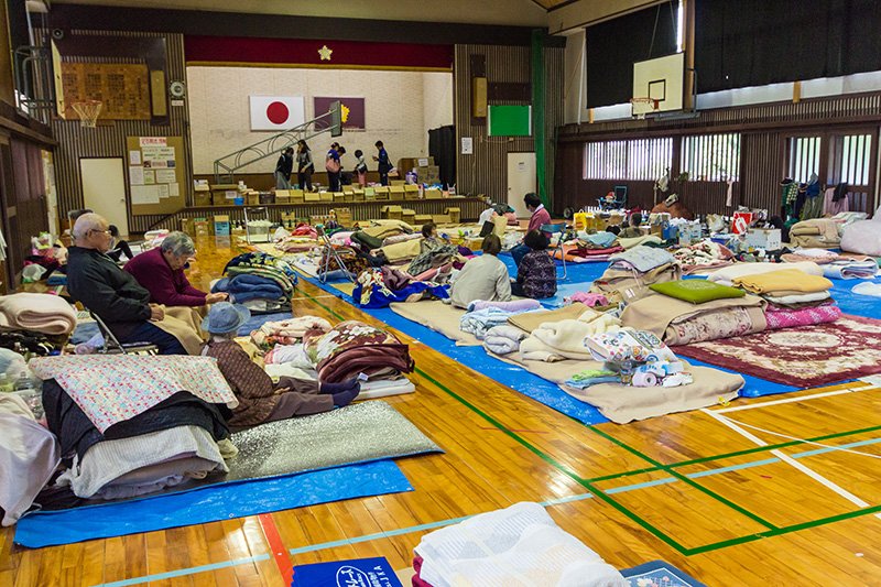 La escuela primaria de Kinokura, en la localidad de Mifune, ha sido habilitada como refugio.