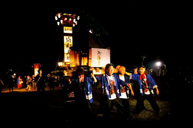 2024年7月27日,在恢復較慢的能登島七尾市舉行的「向田火祭」。最壯闊的切子燈籠祭