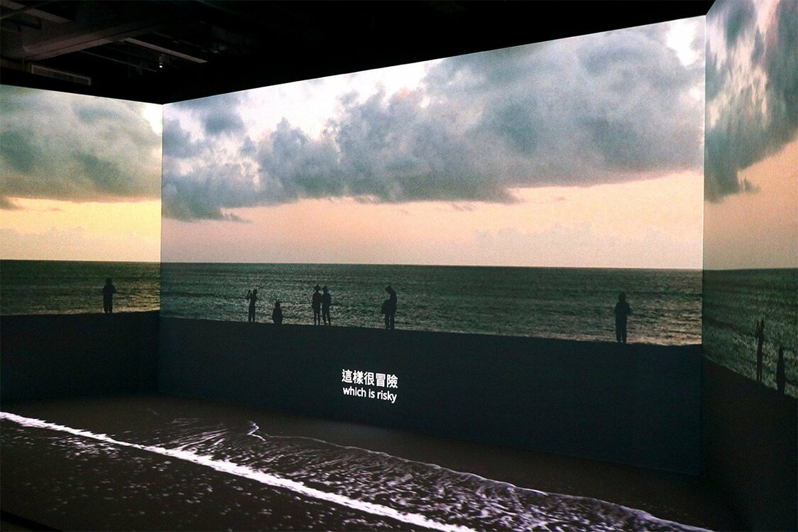 床面の波も映像なので、実際は4面スクリーン。聞こえてくるサウンドもポイントだ