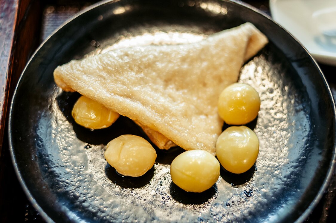 うす揚げと銀杏の炊き合わせ