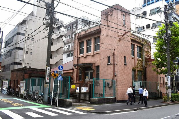 下水道ポンプ所（2023年に取り壊された。写真は2021年撮影）