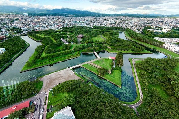 从五棱郭塔上俯瞰五棱郭公园 ©李琴峰