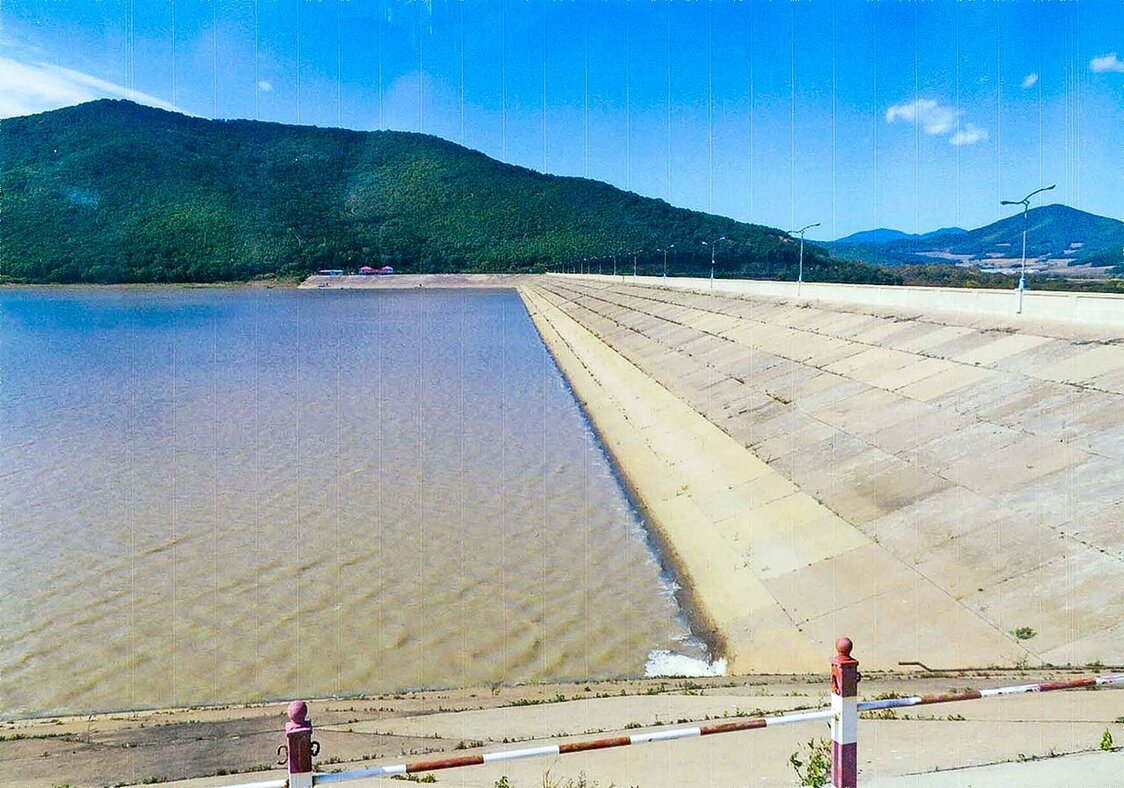 水を蓄えた竜頭橋ダム（2018年、三江平原、中山氏撮影）