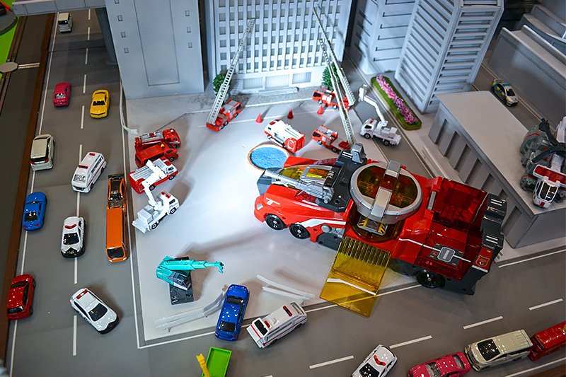 Tomica Hyper Rescue de Takara Tomy.