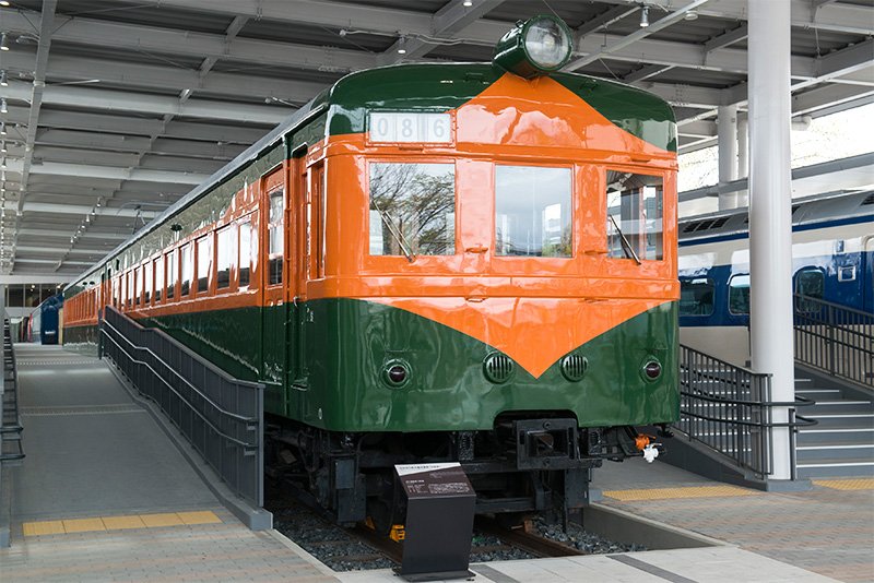 戦後初の長距離用電車、80系電車