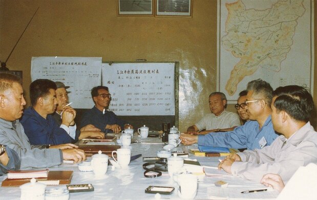 日中両国で行われたディスカッション 1979年9月 チャムズ 撮影:中山氏