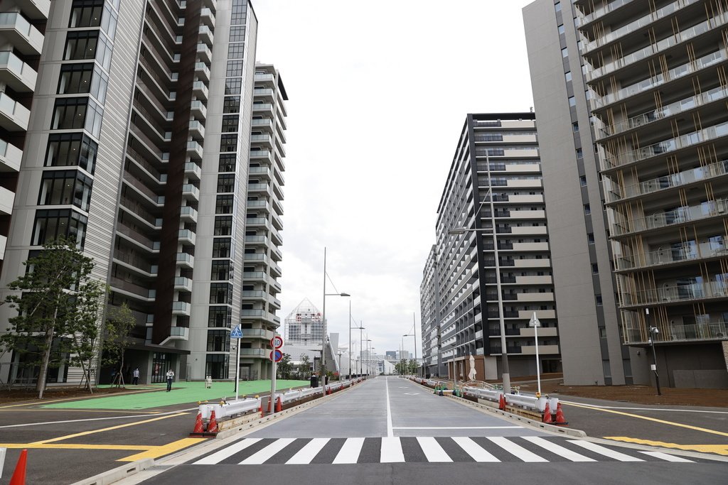 東京五輪選手村＝共同