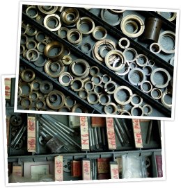 先代から捨てずにためている工具や部品は、安久工機の発想の素。