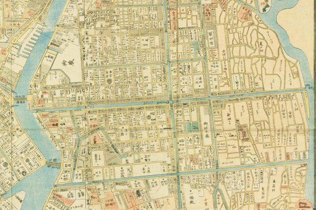 幕末の1858年に作成された『安政改正御江戸大絵図』（国会図書館蔵）を拡大して切り抜いた。中央を左右に貫くのが竪川で、川沿いには町屋が並び、東部には農村部が広がっていることがよく分かる。竪川の東端には「逆井舟ハタシ」と記されている