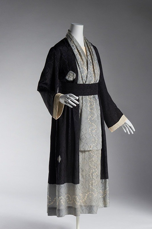 Vestido de Paul Poiret, década de 1920. Fotografía: Hayashi Masayuki. ©Instituto de Moda de Kioto