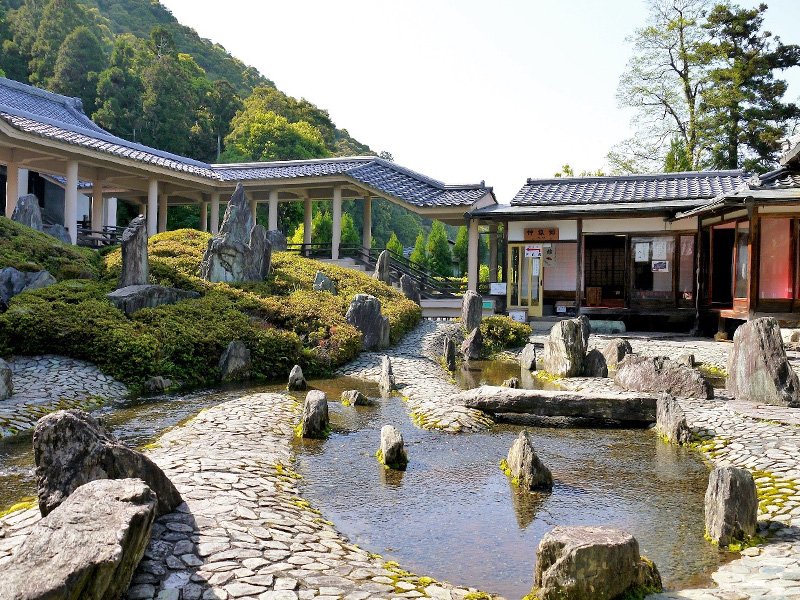 松尾大社的曲水庭園，重森三玲作庭（提供：林亦峰）