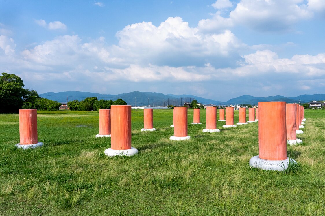 約5キロ四方の都城の中心「藤原宮跡」