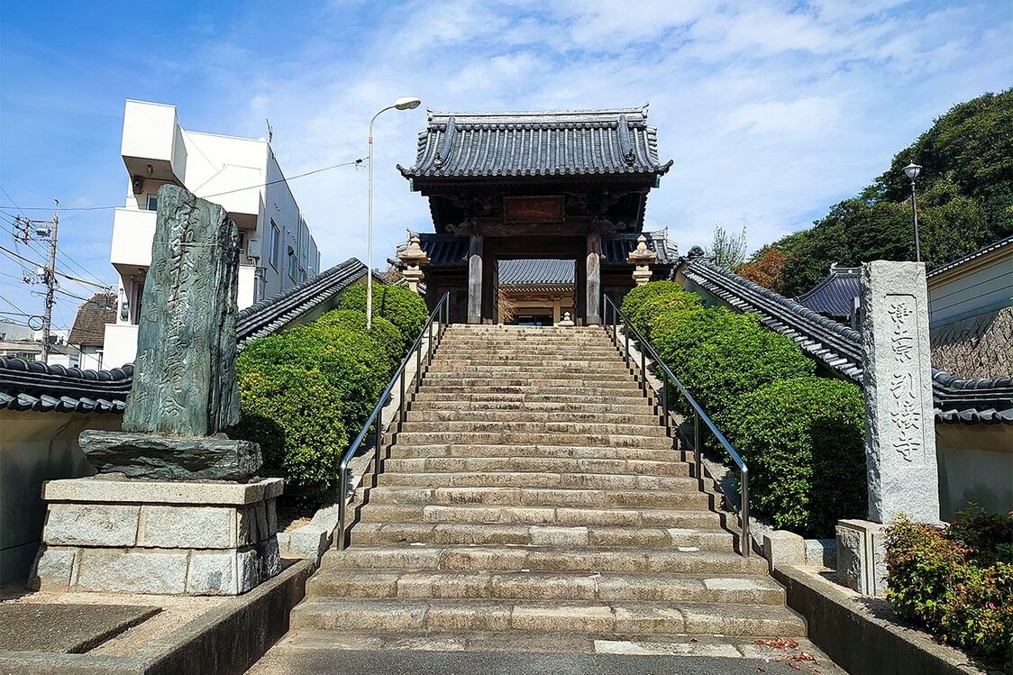 李鴻章一行が泊まっていたという引接寺（筆者撮影）