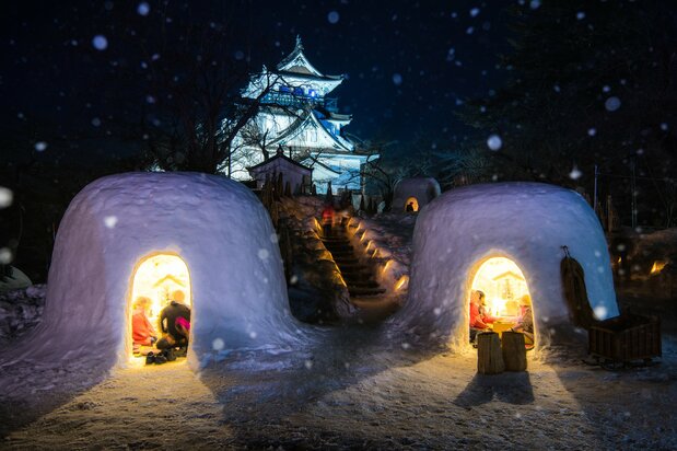 Les kamakura, des maisons en forme d'igloo, près du château de Yokote