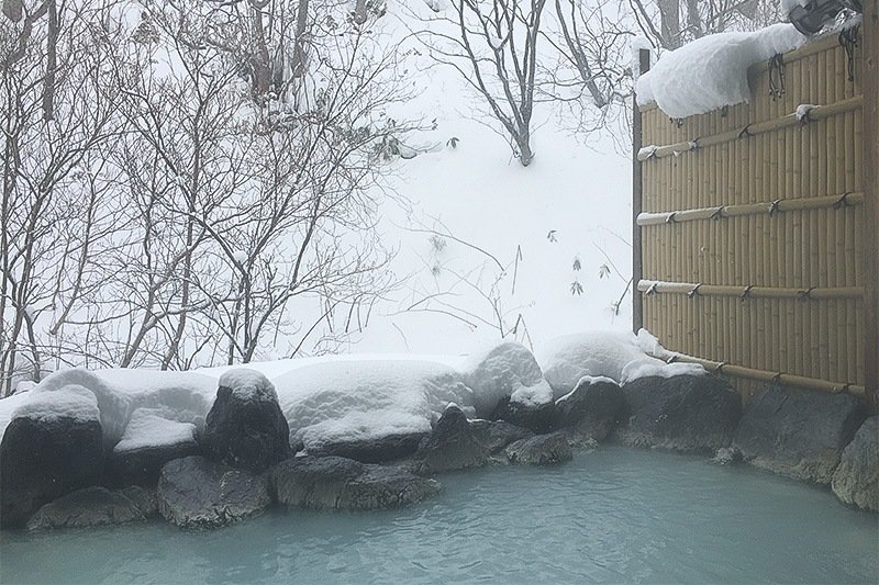 高湯溫泉（攝影：野島剛）