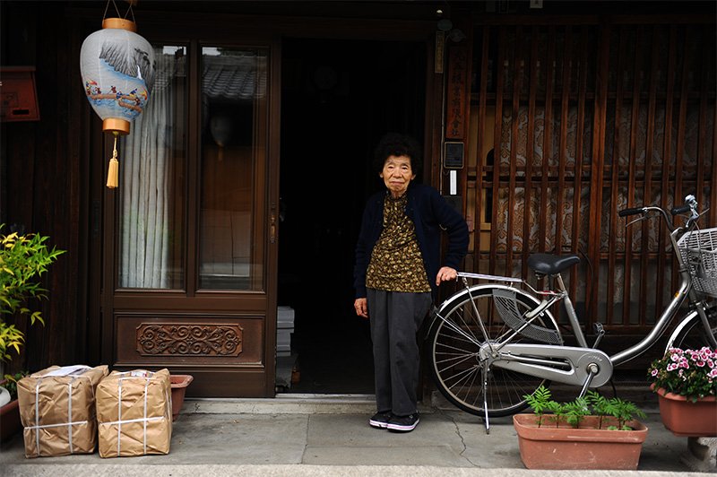 Traditional Japanese townscapes are still to be found along the Nagara River, where cormorant fishing is practiced.