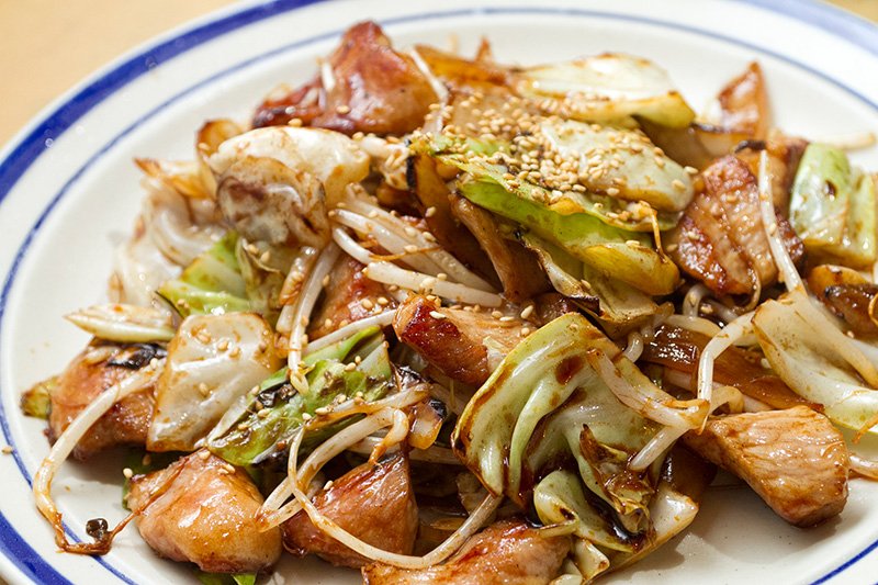 キャベツと豚の炒め物。