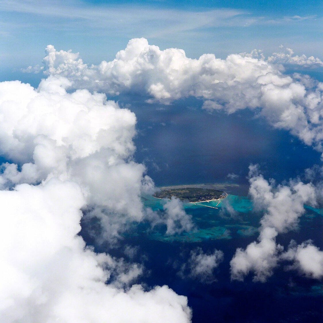 Vista de Hatoma desde el avión con destino a Yonaguni