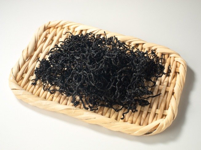 Nagahijiki deshidratadas de la prefectura de Mie. Fotografía del sitio web del Ministerio de Agricultura, Silvicultura y Pesca.