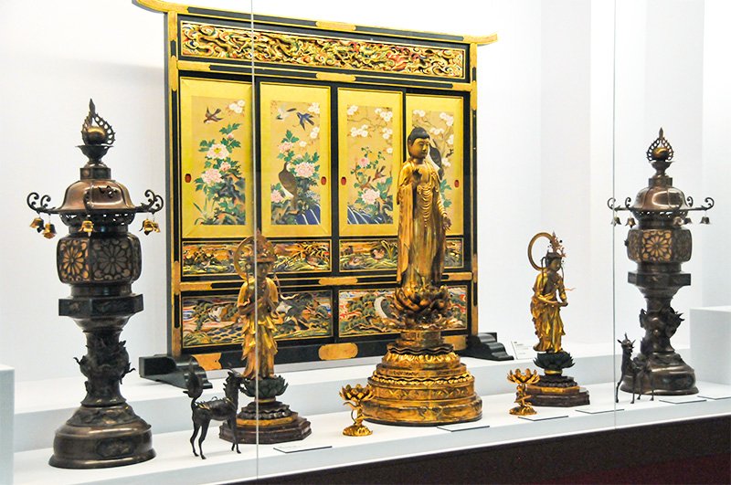 特別展「よみがえれ！シーボルトの日本博物館」では、19世紀に欧州で開催された「日本博物館」の展示が再現された
