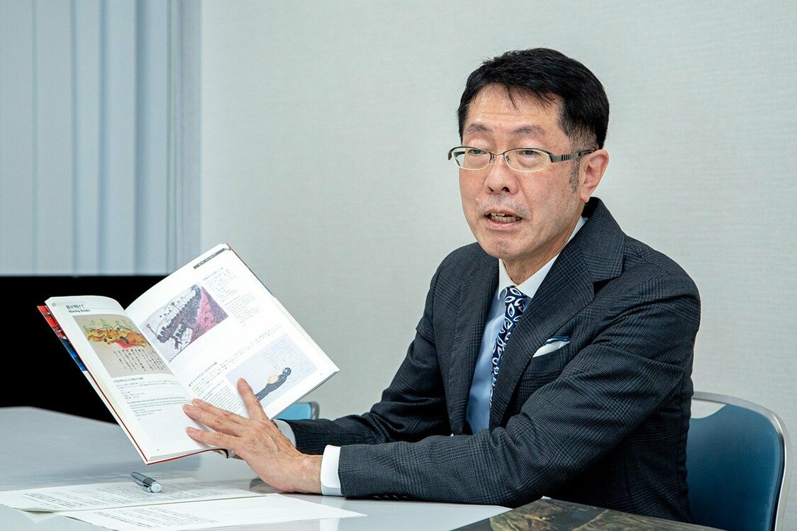 Tôya Toshihiro, directeur adjoint du musée (© Dôune Hiroko)