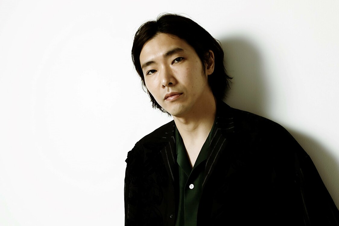 柄本佑、高橋伴明監督と語る：在宅医療の光と影に迫る映画『痛くない死に方』に主演