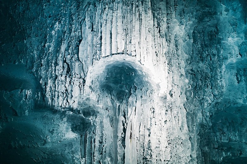 Esta estructura de hielo parece tener vida propia. (© 2019 Takenaka Hirohiko)