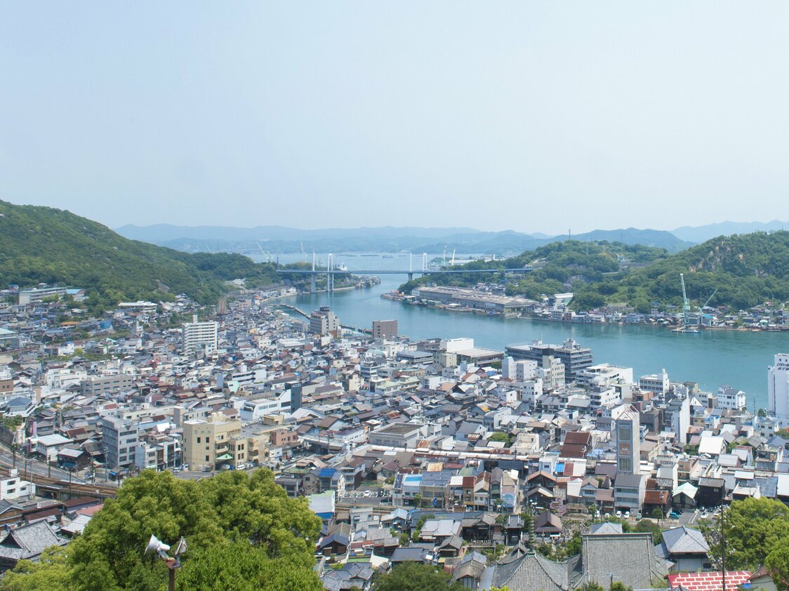 从千光寺公园俯瞰新尾道大桥