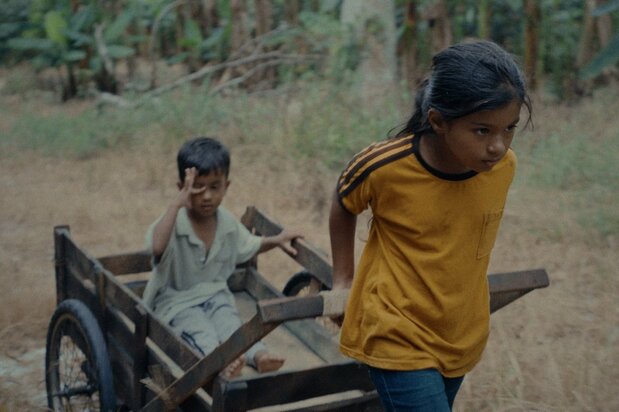Fotograma de Lost Land. (©2025 E.x.N K.K.)